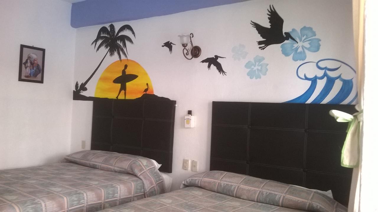 Hotel Zicatela Dorada プエルト・エスコンディード エクステリア 写真